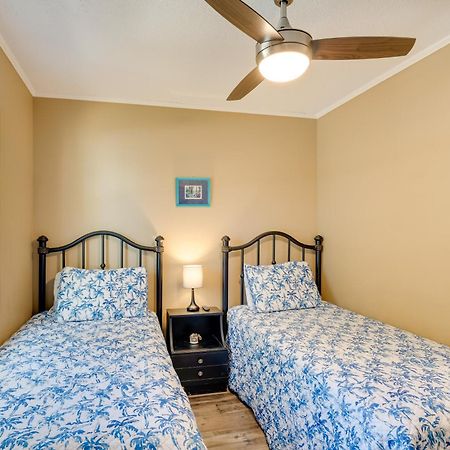 Lovely Emerald Isle Home, Walk To Beach! מראה חיצוני תמונה